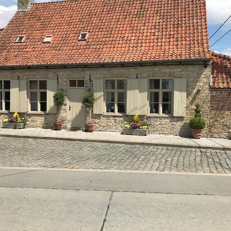 Hotel Gastenverblijf De Voute Alveringem Exteriér fotografie