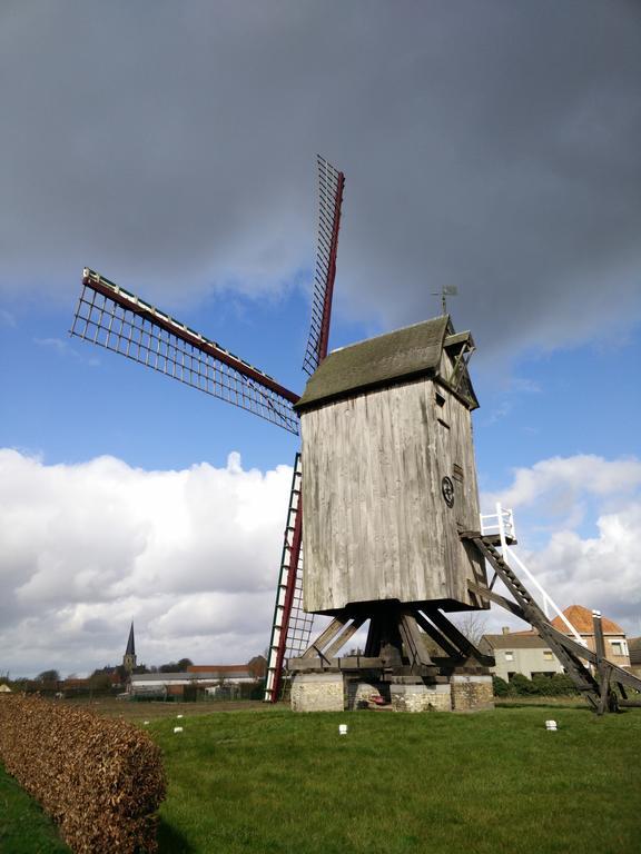 Hotel Gastenverblijf De Voute Alveringem Exteriér fotografie